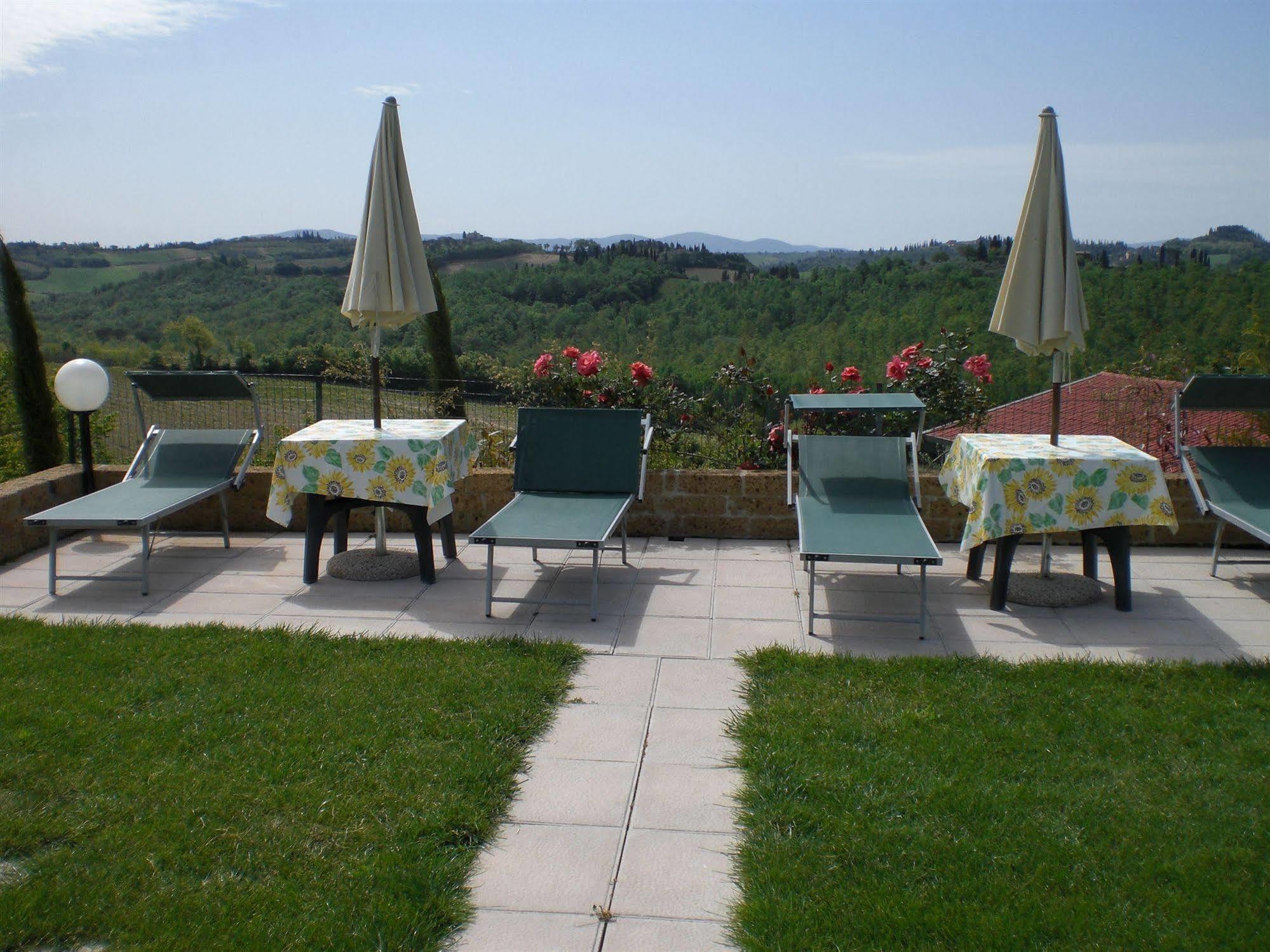 Agriturismo Il Girasole San Gimignano Exterior foto